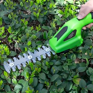 Effortlessly Trim Your Lawn And Shrubs With This 7.2V 2-in-1 Electric Handheld Hedge Trimmer - Pruning Shears, Rechargeable Lithium-Ion Battery And Charger Included!